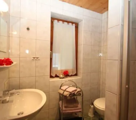 Stangleggerhof Farm stay *