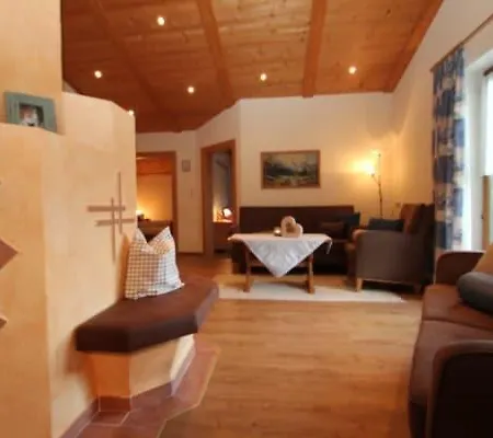 Stangleggerhof Farm stay Wiesing