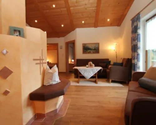 Stangleggerhof Lantgård Wiesing